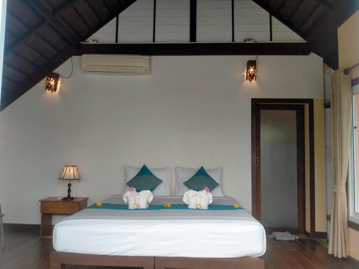 Kohmook The Sun Great Resort Ko Mook Bagian luar foto